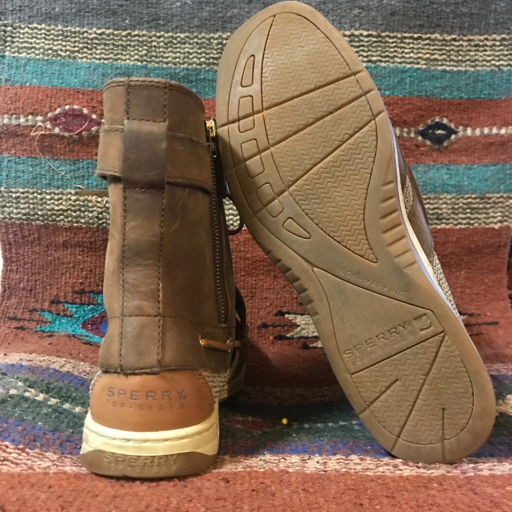 Sperry Boot Size 9 - image 2